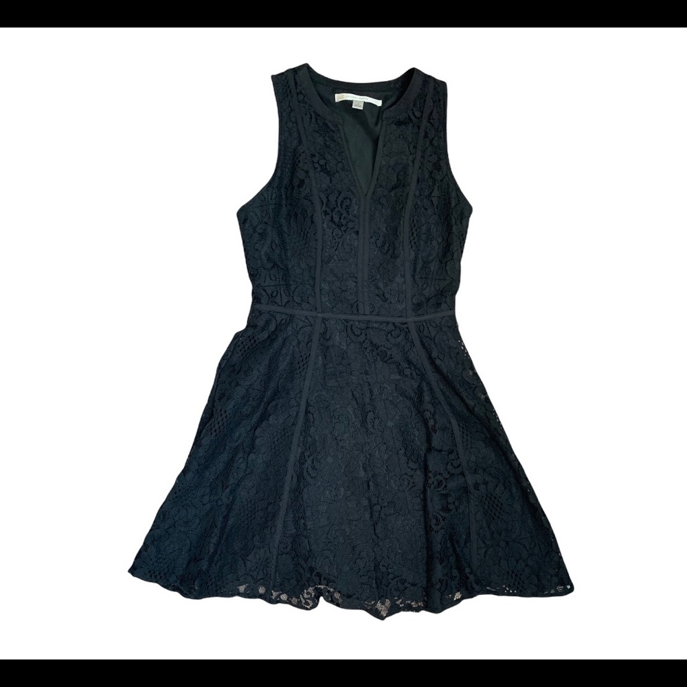 NWOT Black LC Dress, size 4, perfect for a wedding!